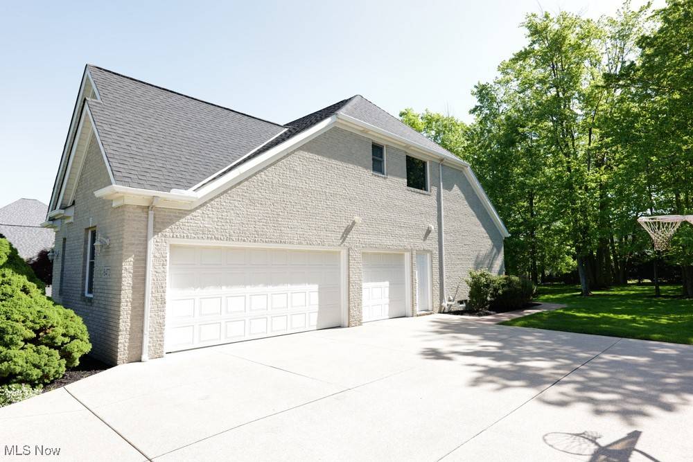 Broadview Heights, OH 44147,8473 Camden CT