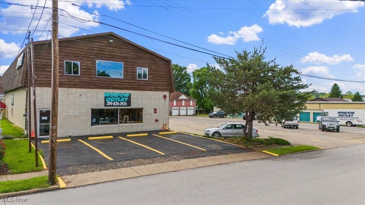 Parkersburg, WV 26101,636 Camden ST
