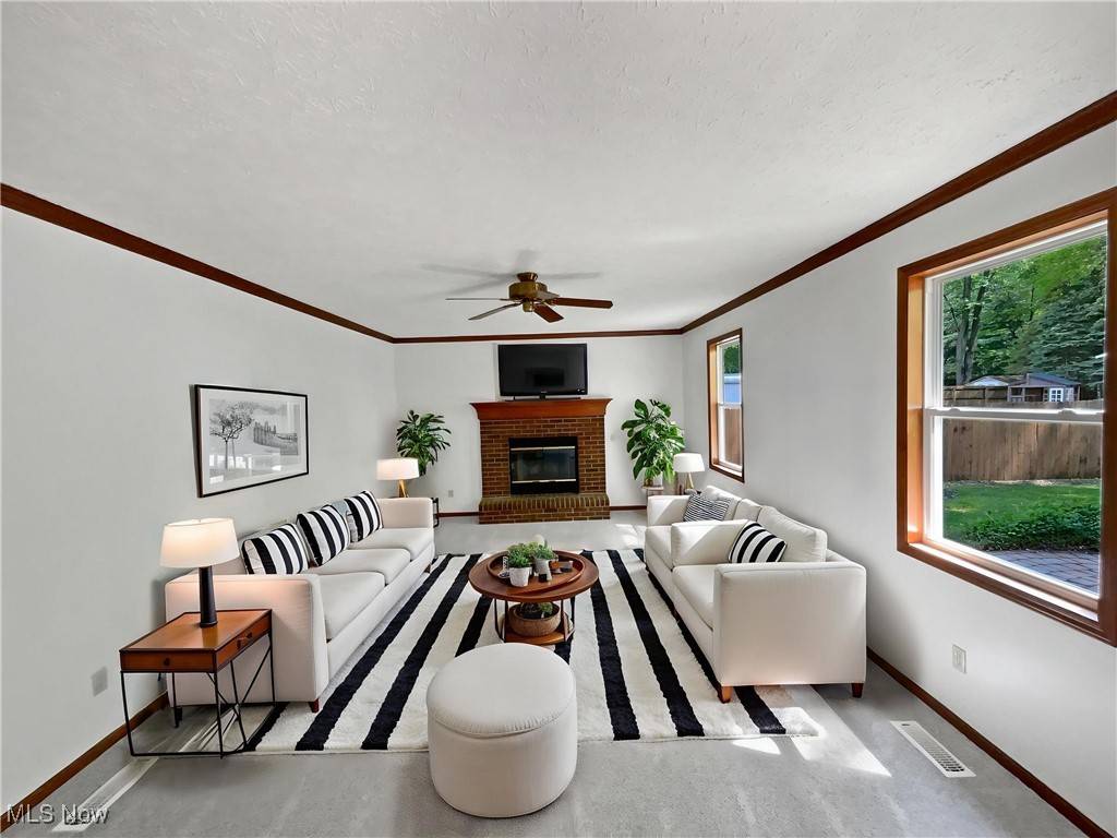 North Ridgeville, OH 44039,33531 Dickens CIR