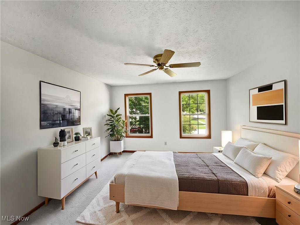 North Ridgeville, OH 44039,33531 Dickens CIR