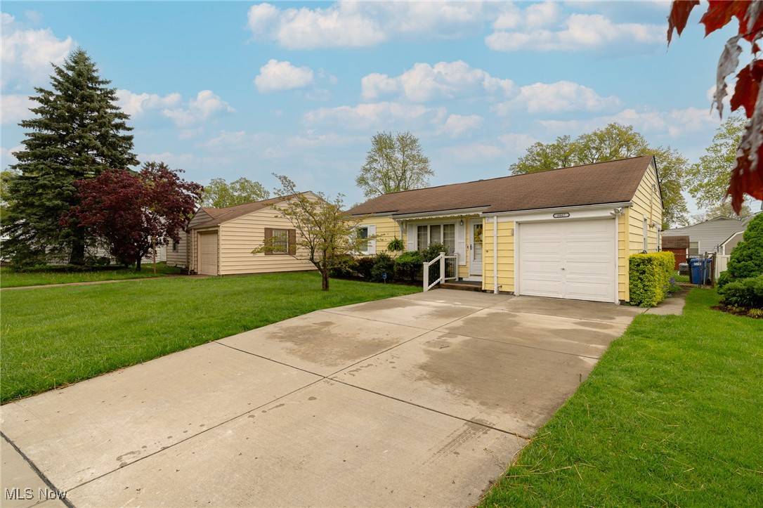 Cleveland, OH 44111,3887 W 146th ST