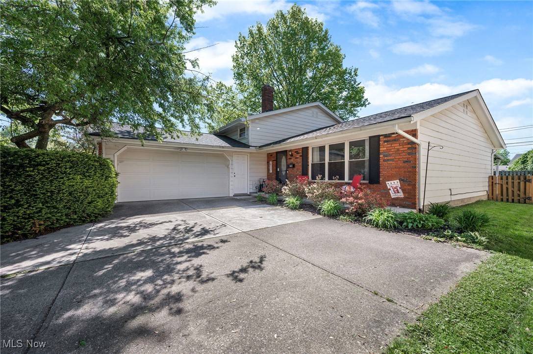 North Olmsted, OH 44070,24677 Randall DR