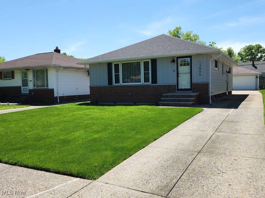 Garfield Heights, OH 44125,13806 Carpenter RD