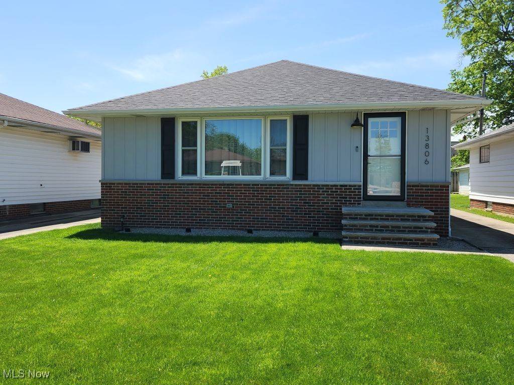 Garfield Heights, OH 44125,13806 Carpenter RD