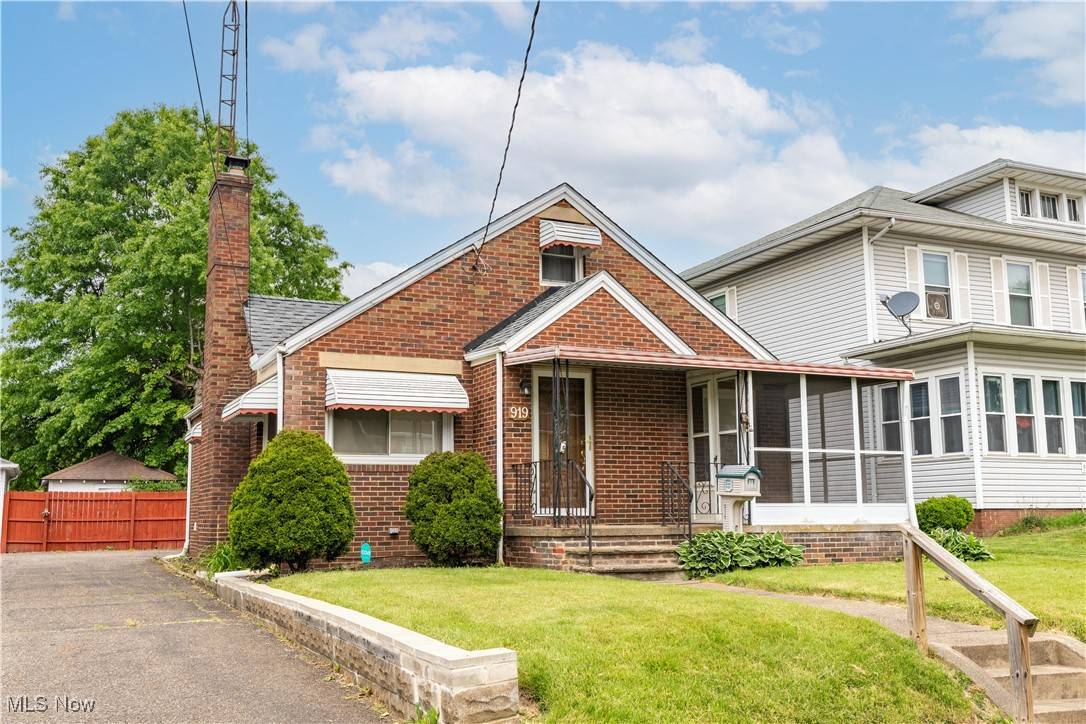 Canton, OH 44708,919 Clarendon AVE NW