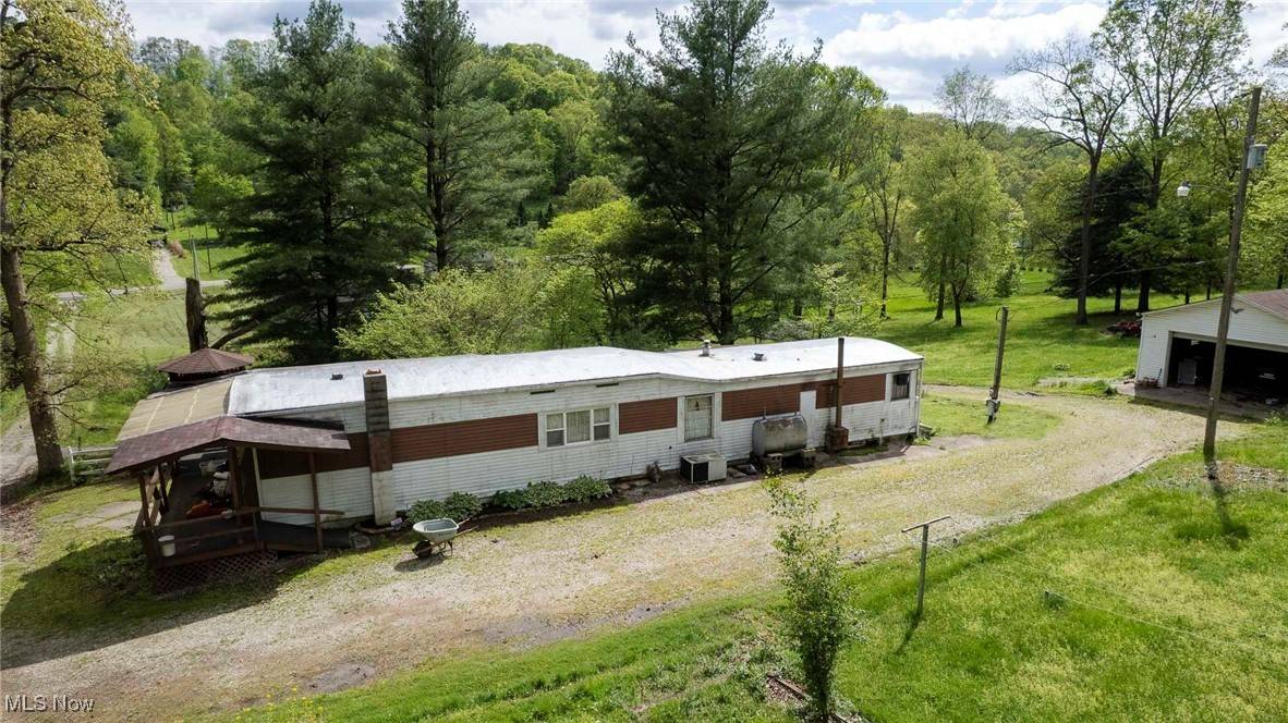 Coshocton, OH 43812,1810 Cassingham Hollow DR