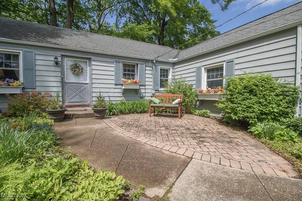 Wickliffe, OH 44092,29208 Armadale AVE