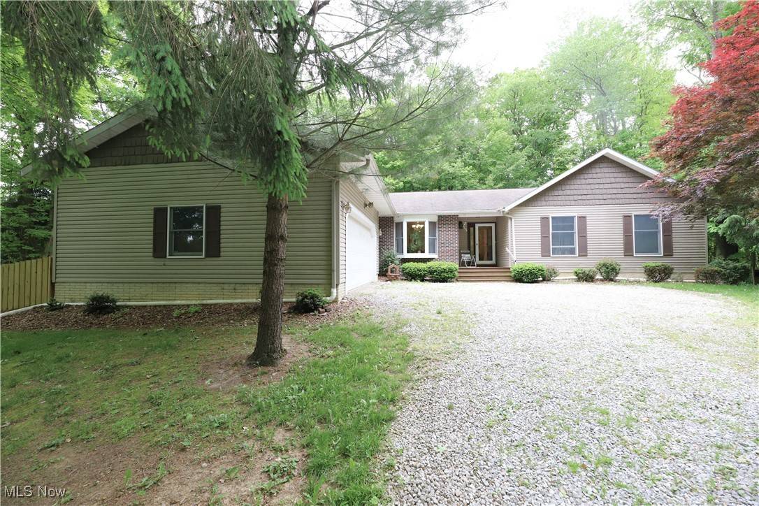 Spencer, OH 44275,6191 Root RD