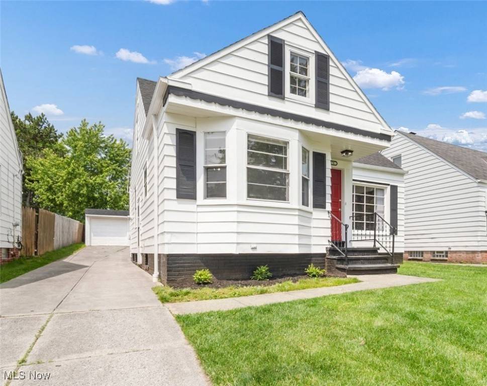 Maple Heights, OH 44137,5178 Erwin ST