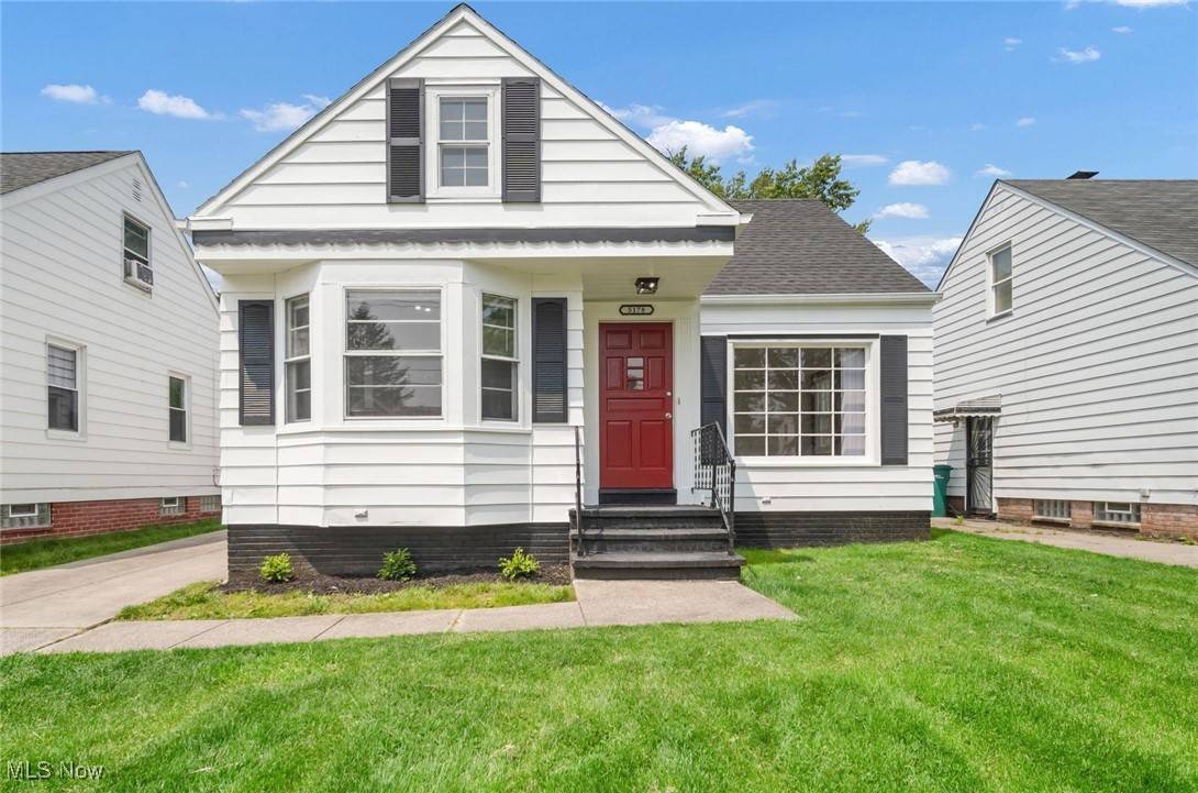 Maple Heights, OH 44137,5178 Erwin ST
