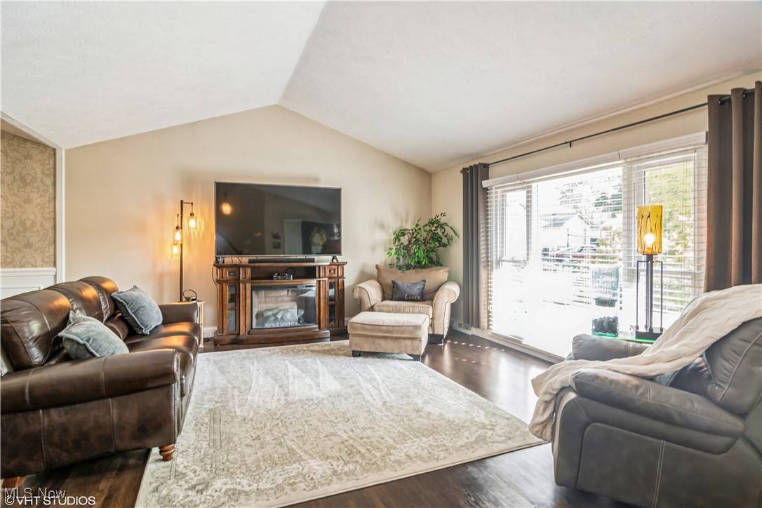Brunswick, OH 44212,37 Monticello DR