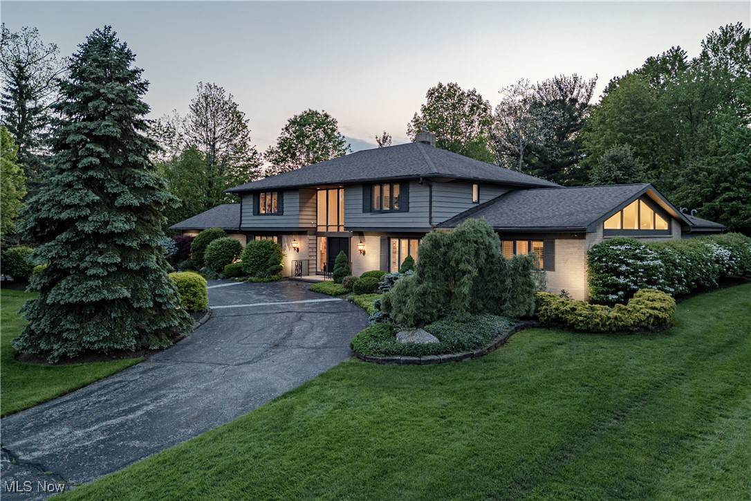 Pepper Pike, OH 44124,30699 Gates Mills BLVD