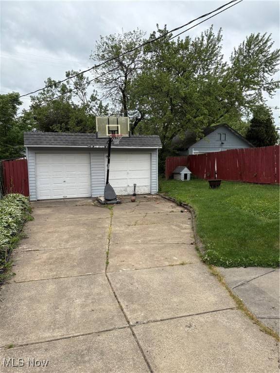 Cleveland, OH 44111,3882 W 133rd ST