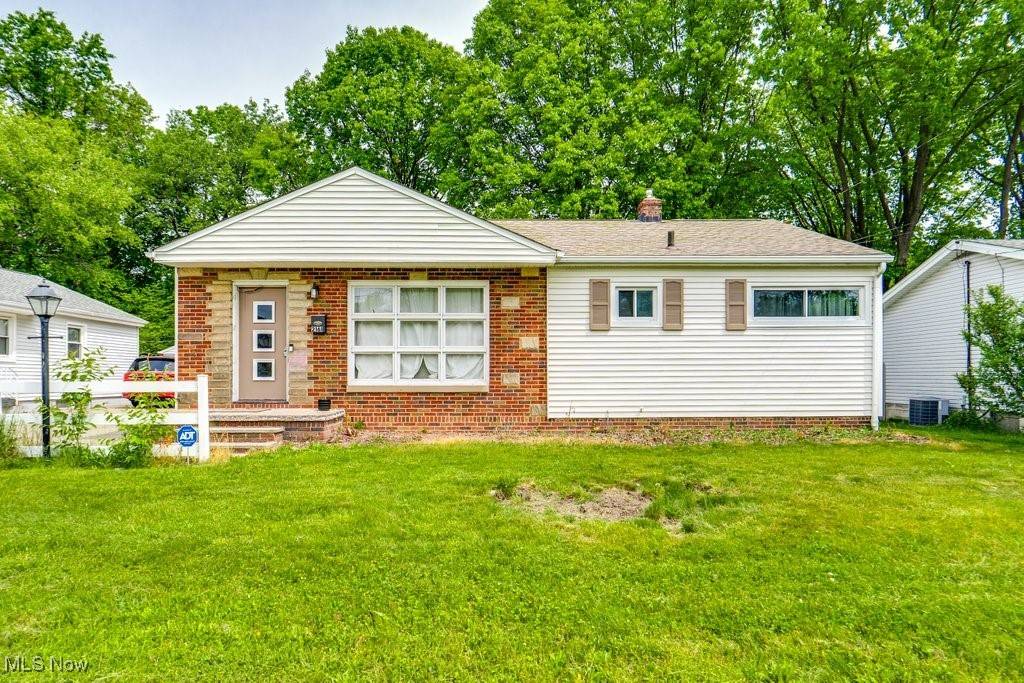 Akron, OH 44312,2161 Lynn DR