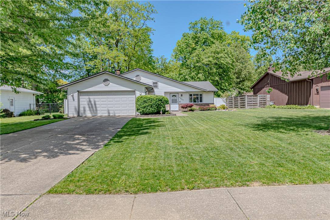 Brunswick, OH 44212,3967 Buckingham DR