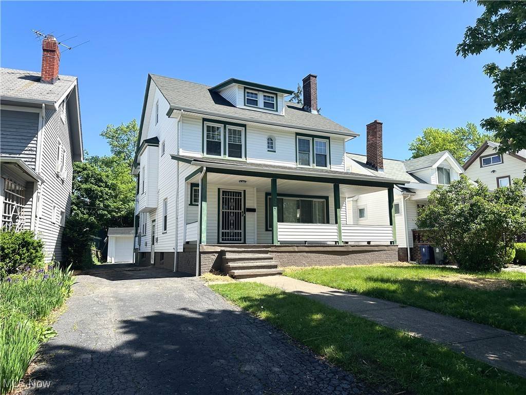 Cleveland Heights, OH 44118,3277 Cedarbrook RD