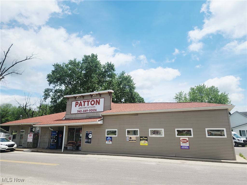East Fultonham, OH 43735,5790 Hoover AVE