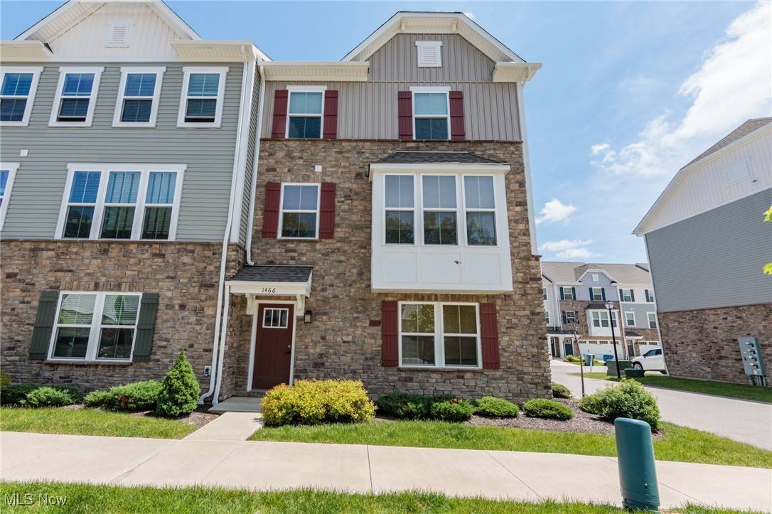 Avon, OH 44011,1466 Caymus CT