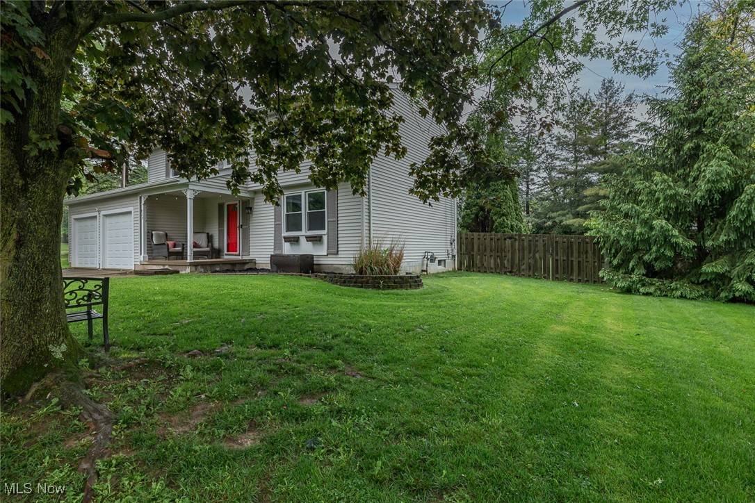 Medina, OH 44256,929 E Smith RD