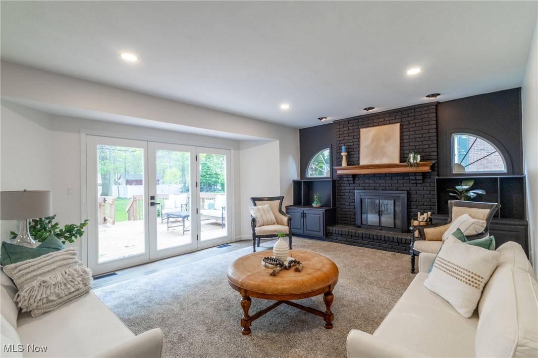 Tallmadge, OH 44278,437 Victoria Park DR