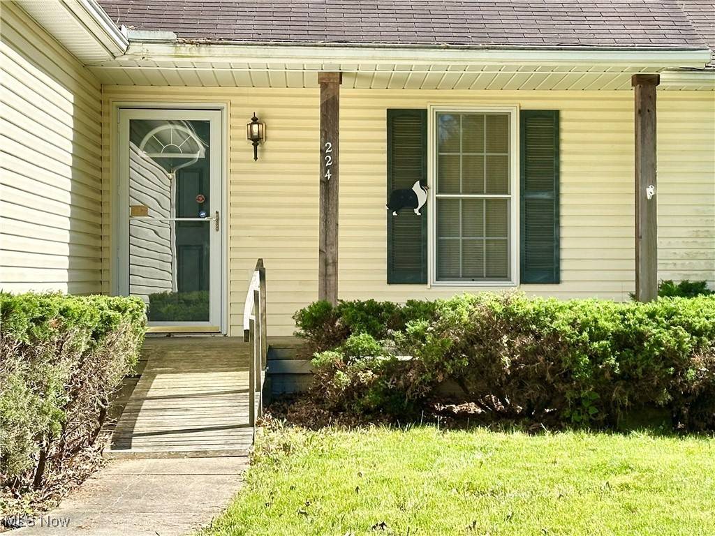 Cortland, OH 44410,224 Natale DR
