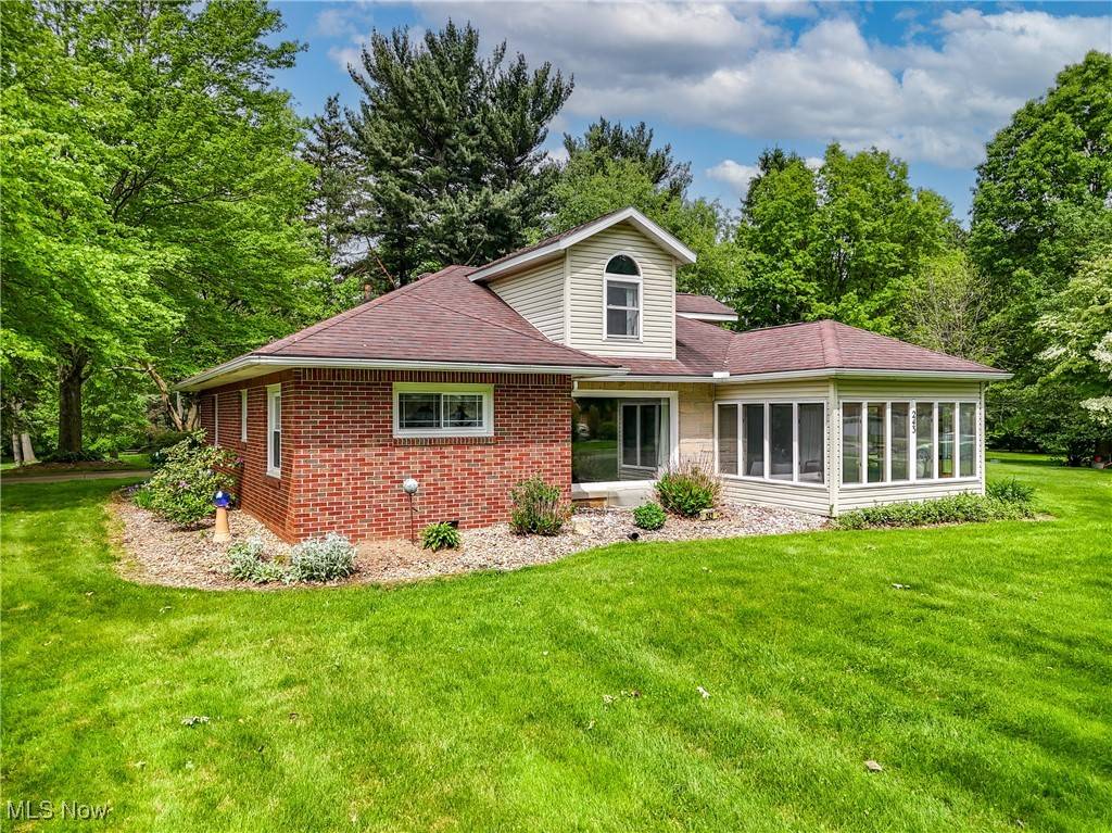 Orrville, OH 44667,243 Wabash AVE