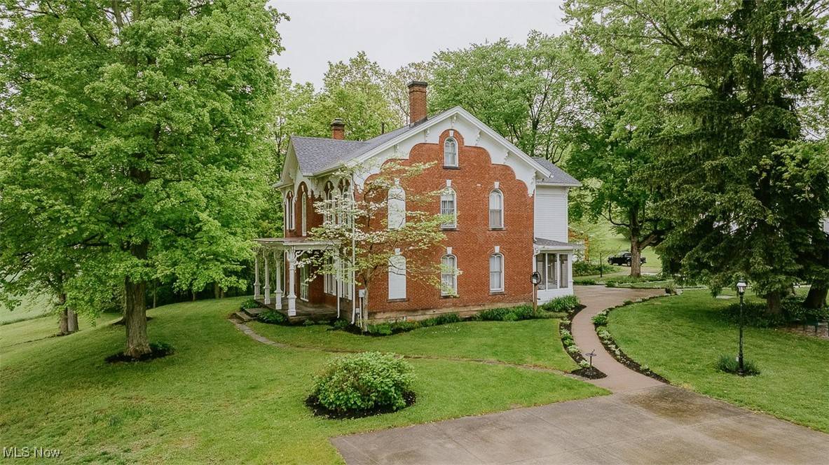 Malvern, OH 44644,6877 Alliance RD NW