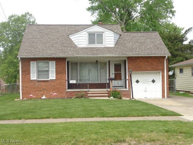 Parma Heights, OH 44130,6116 Pearl RD
