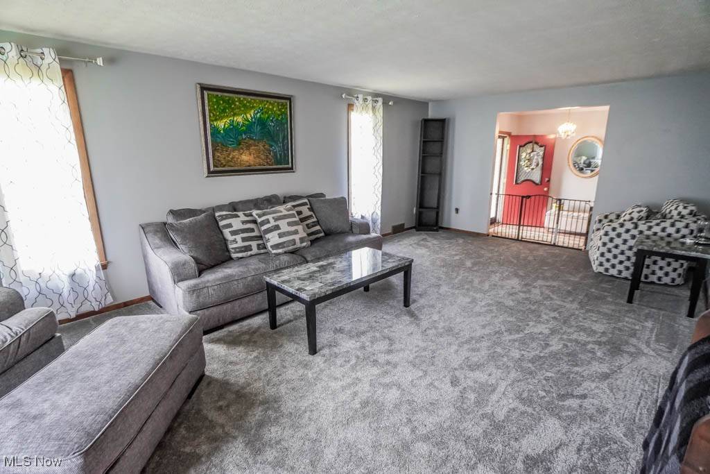 Canton, OH 44721,5612 Lindford AVE NE