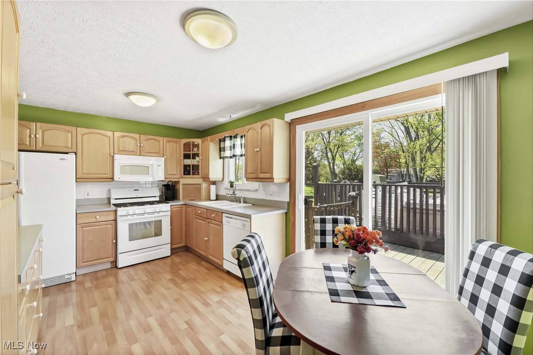 Brunswick, OH 44212,3802 Walters DR
