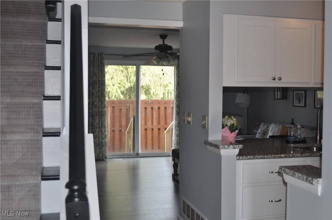Twinsburg, OH 44087,1883 Ridge Meadow CT
