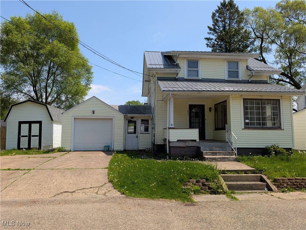 Louisville, OH 44641,630 N Lincoln CT