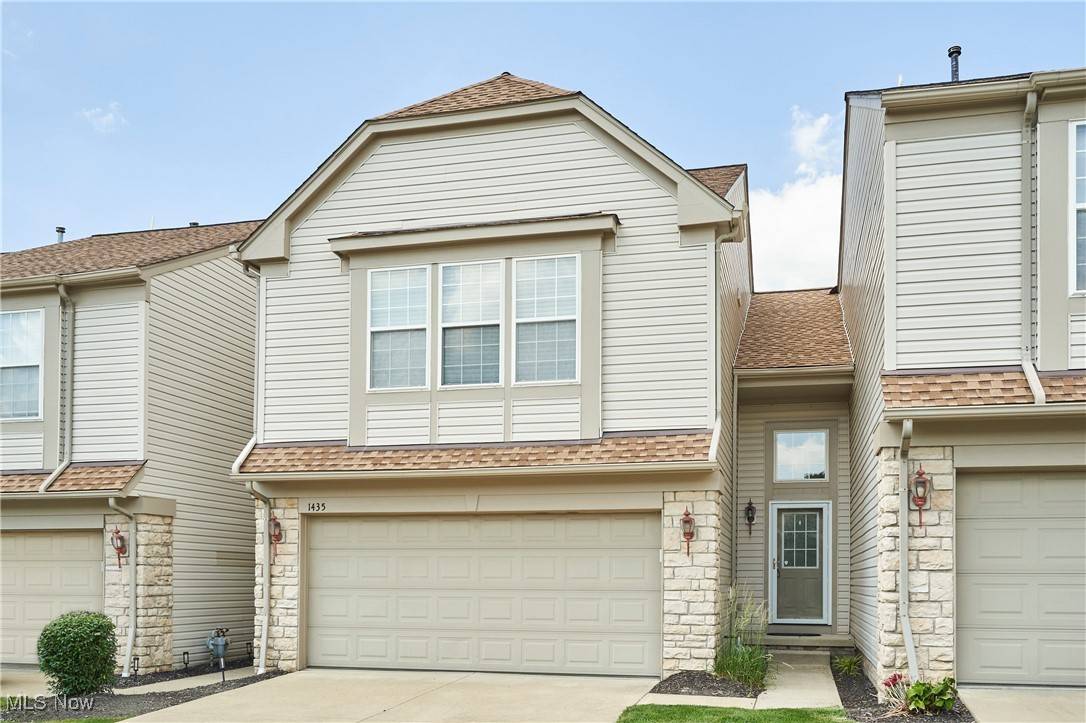Broadview Heights, OH 44147,1435 Durham DR