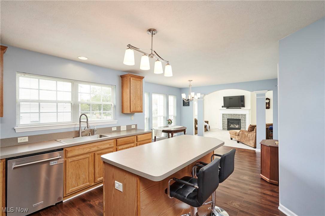Copley, OH 44321,4466 Briarwood DR