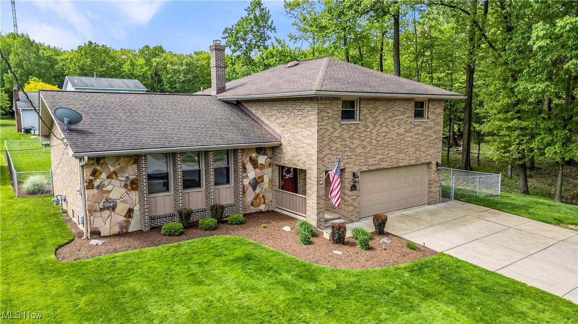 Parma, OH 44134,4617 Bruening DR