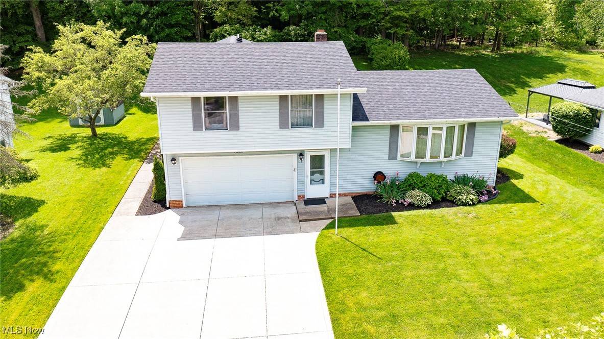 Twinsburg, OH 44087,10128 Belmeadow DR