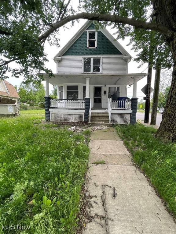 Cleveland, OH 44102,2233 W 101st ST