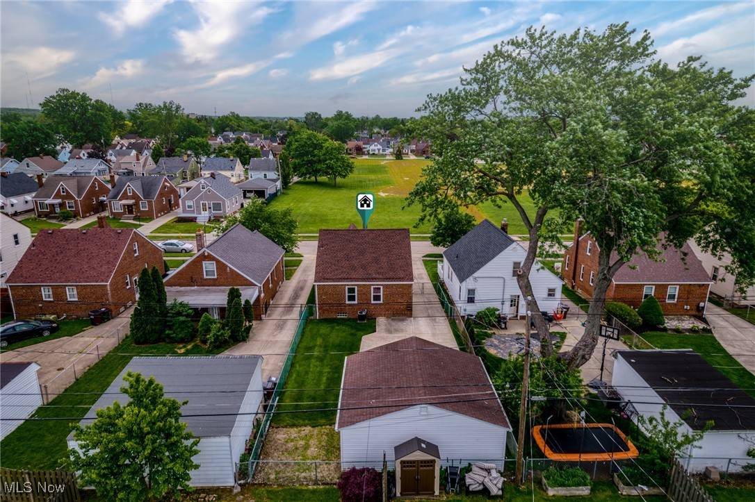 Parma, OH 44129,8010 Whittington DR