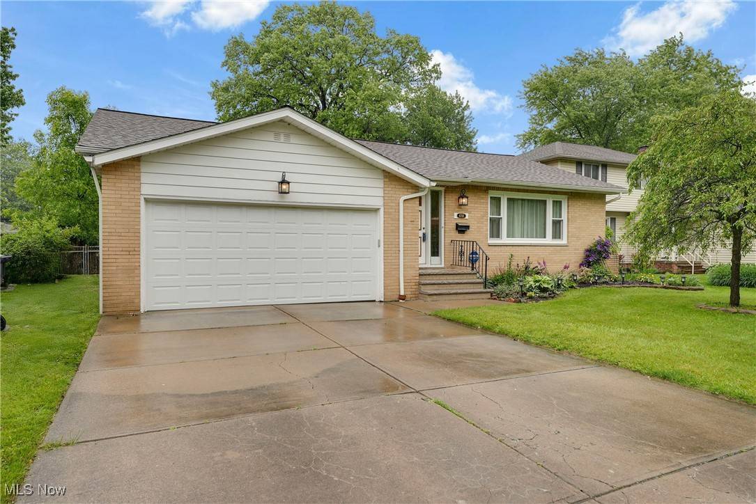 Solon, OH 44139,6705 Glenallen AVE