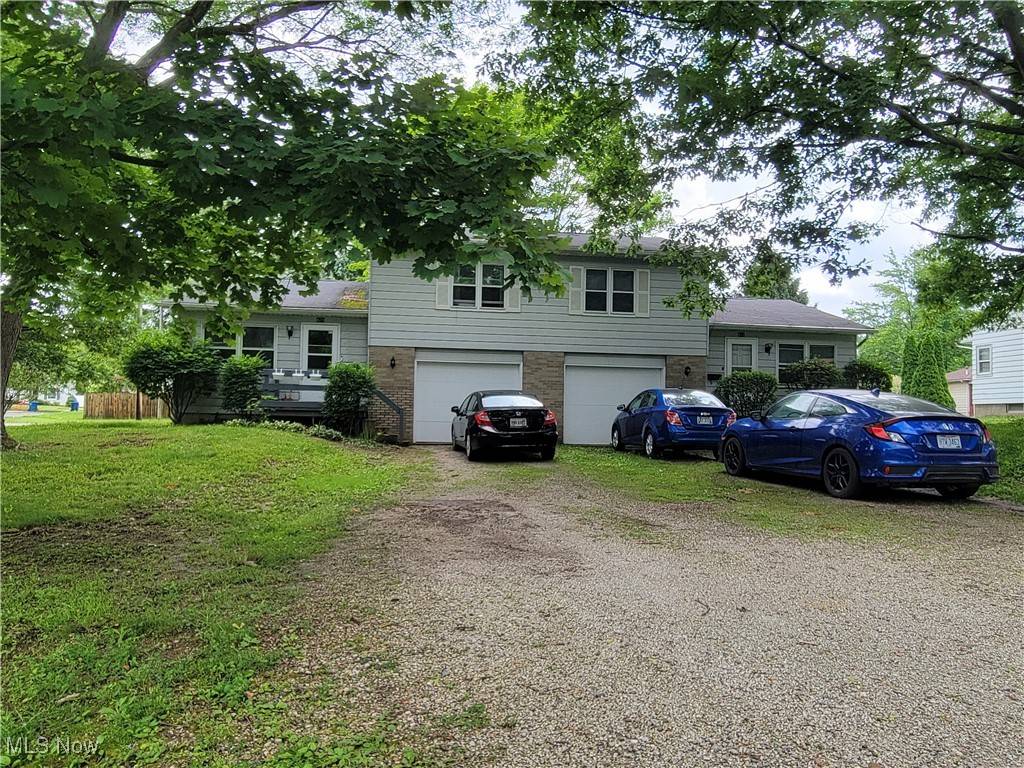 Kent, OH 44240,827 Randall DR