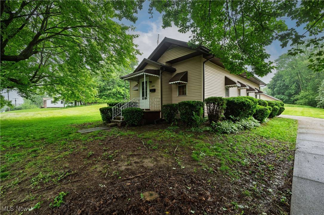 Uniontown, OH 44685,2985 Brouse ST NW