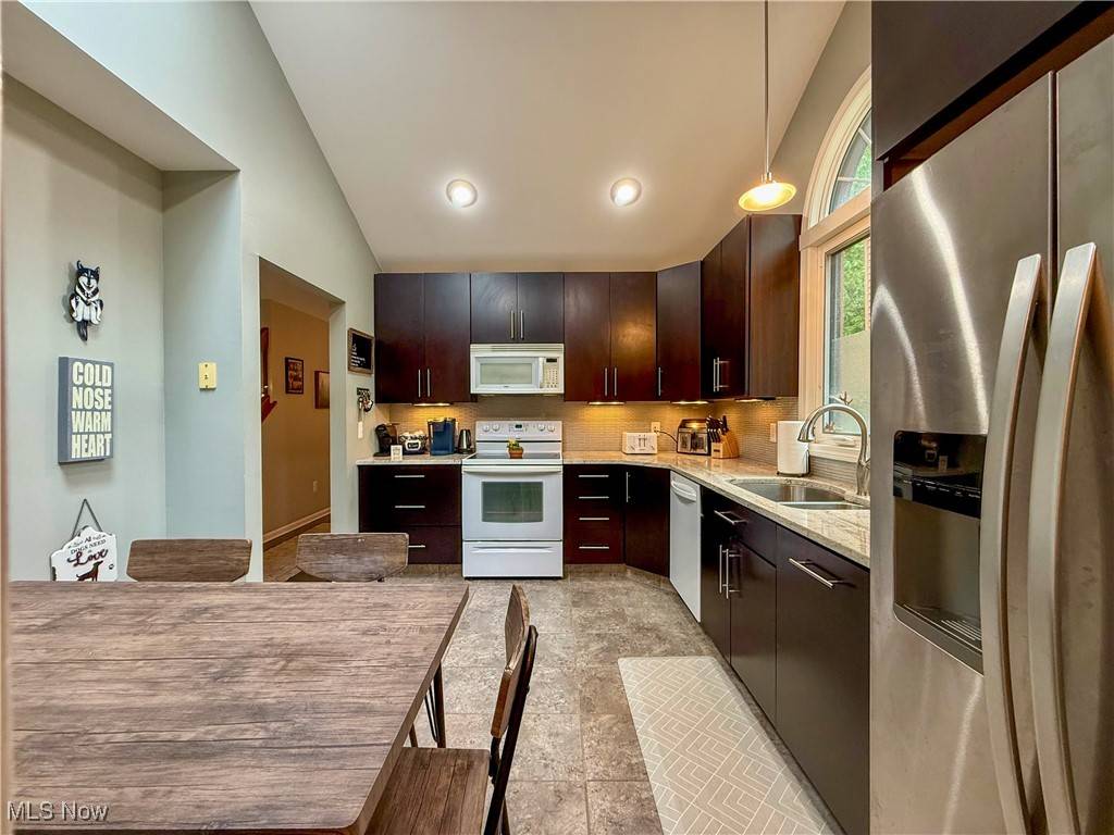 Sagamore Hills, OH 44067,7458 Millrace LN