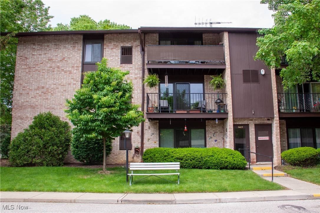 Middleburg Heights, OH 44130,16475 Heather LN #202