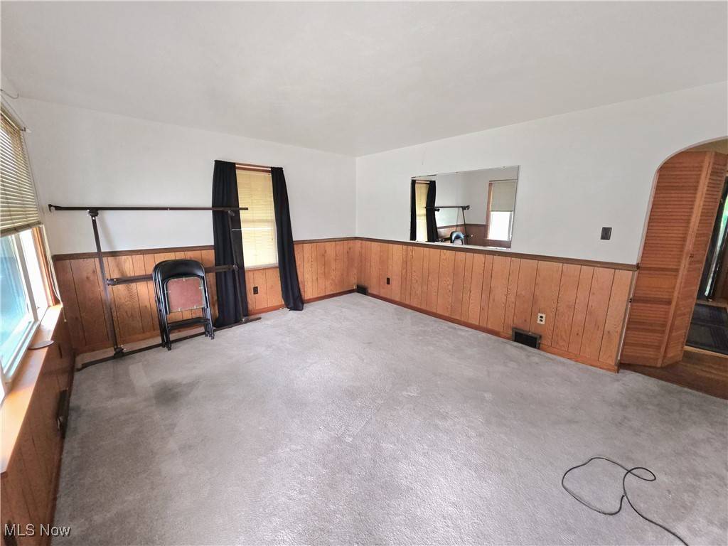 Weirton, WV 26062,121 Valley Way