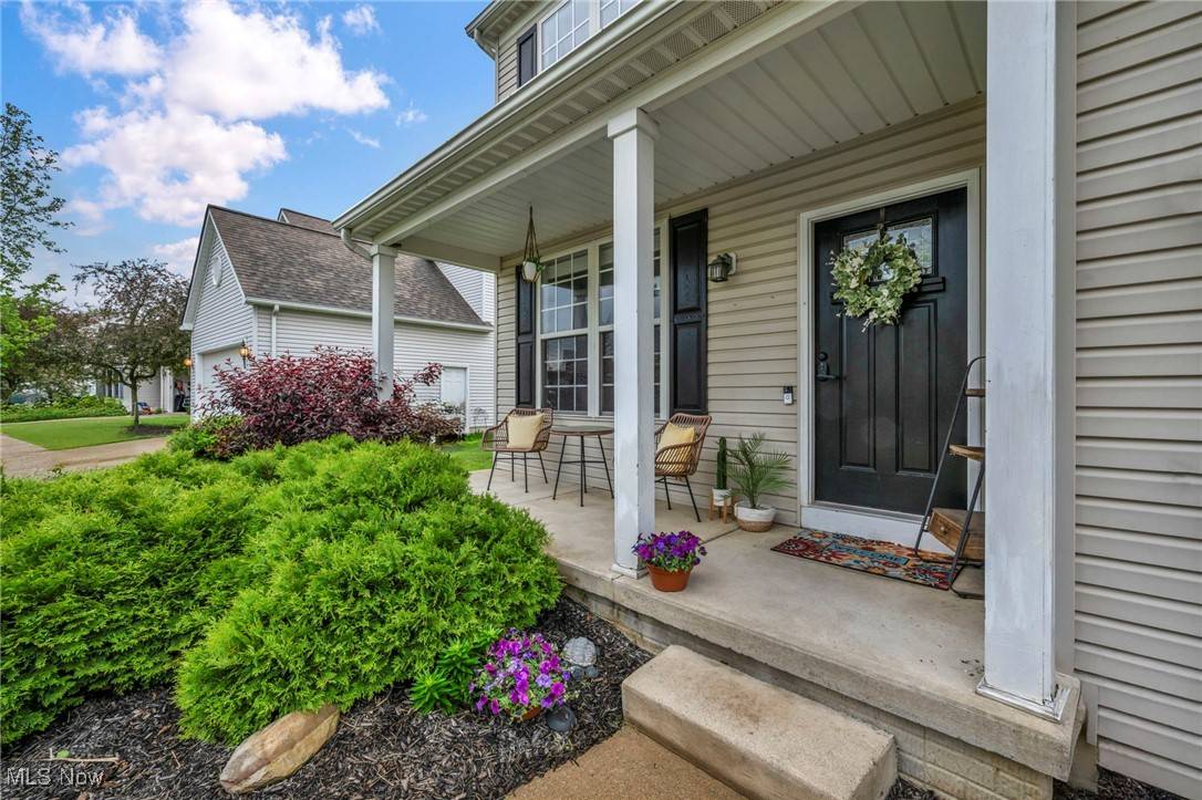Olmsted Falls, OH 44138,27374 Wheaton PL