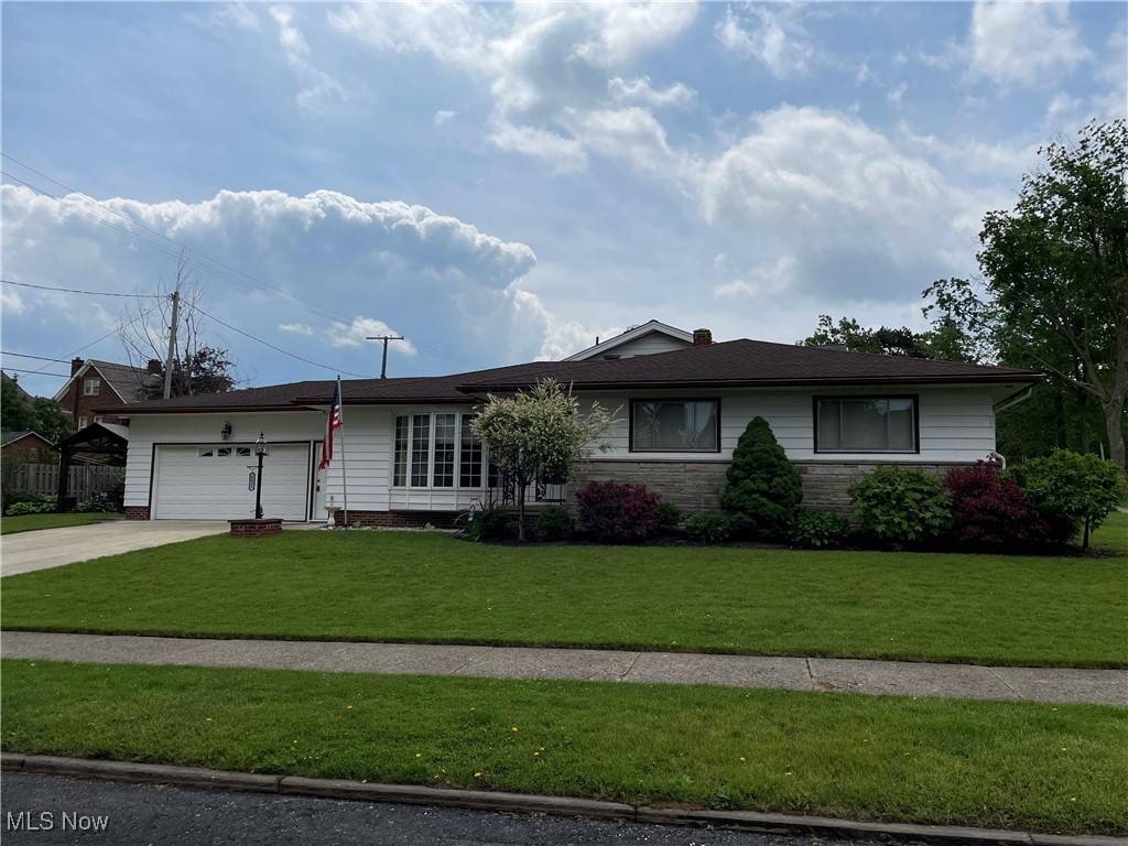 Cleveland, OH 44109,4621 Hilland RD