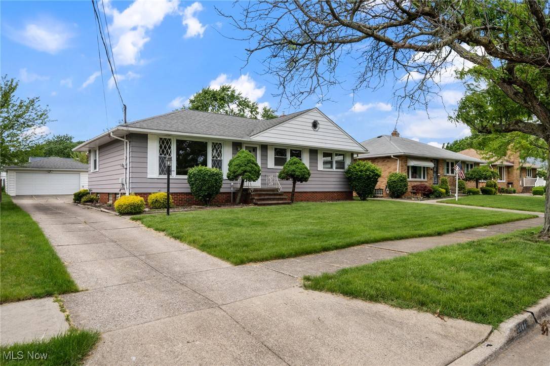 Parma Heights, OH 44130,6444 Alexandria DR