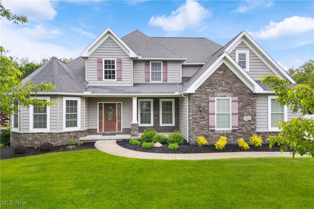 Hartville, OH 44632,574 Byberry DR NE
