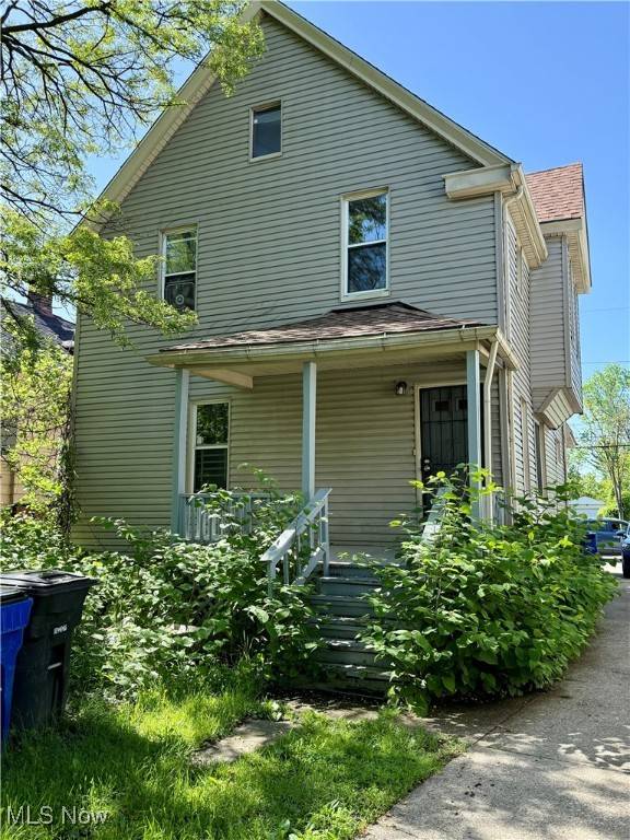Cleveland, OH 44105,13409 Harvard AVE
