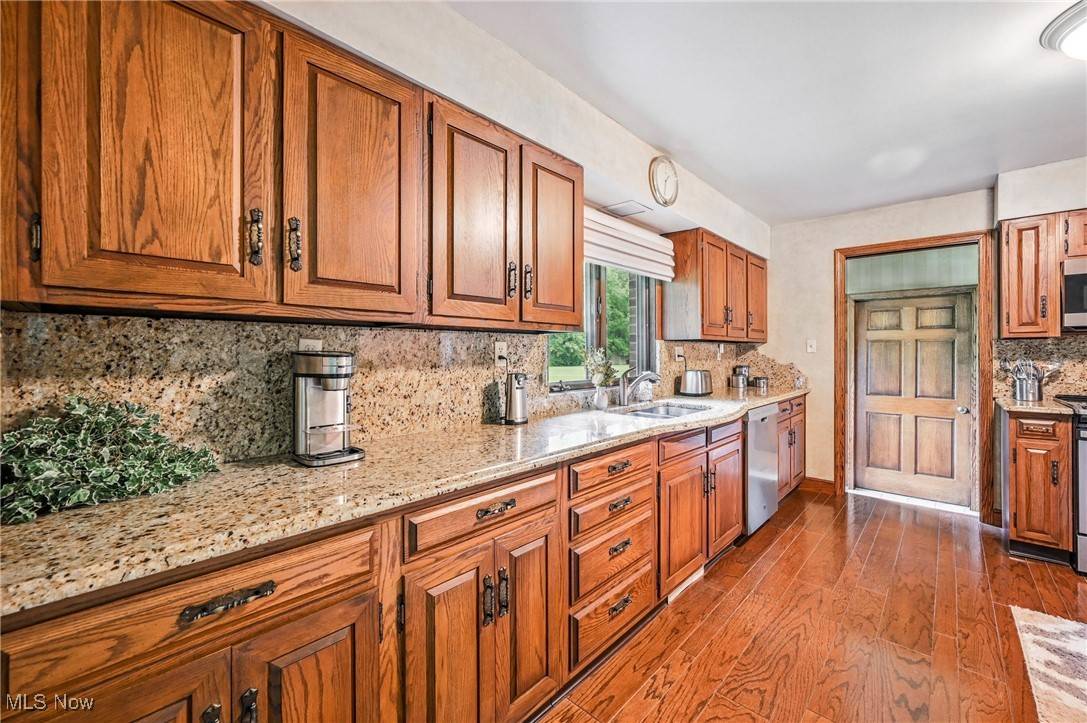 Cortland, OH 44410,2525 Henn Hyde